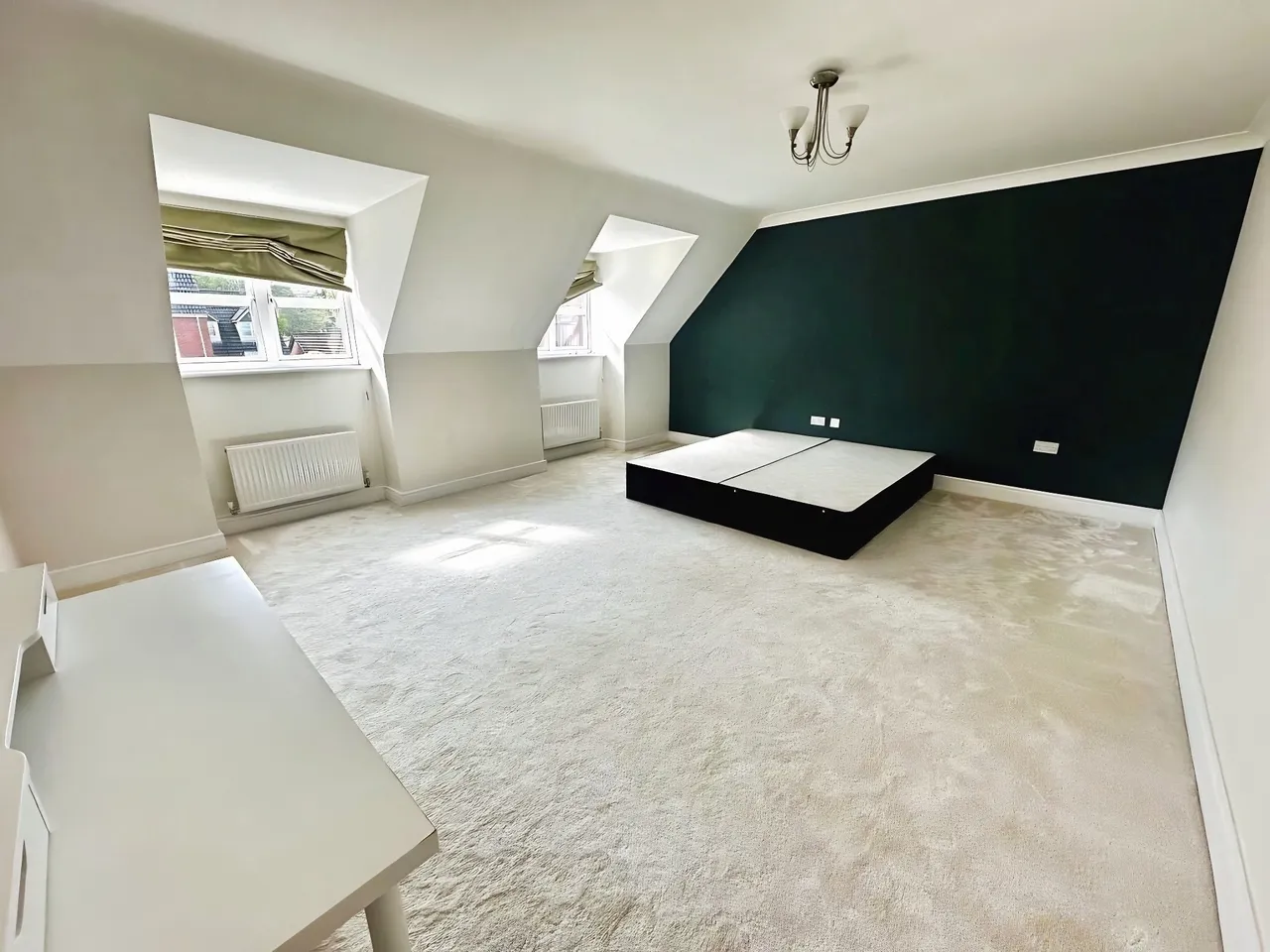 Wychwood, Upton, CH49, photo 15