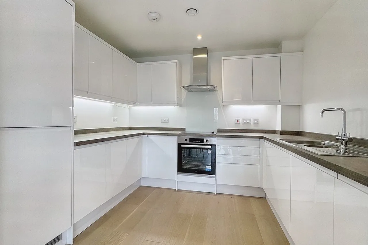 Bayley Place, Ashford, TN23, photo 2