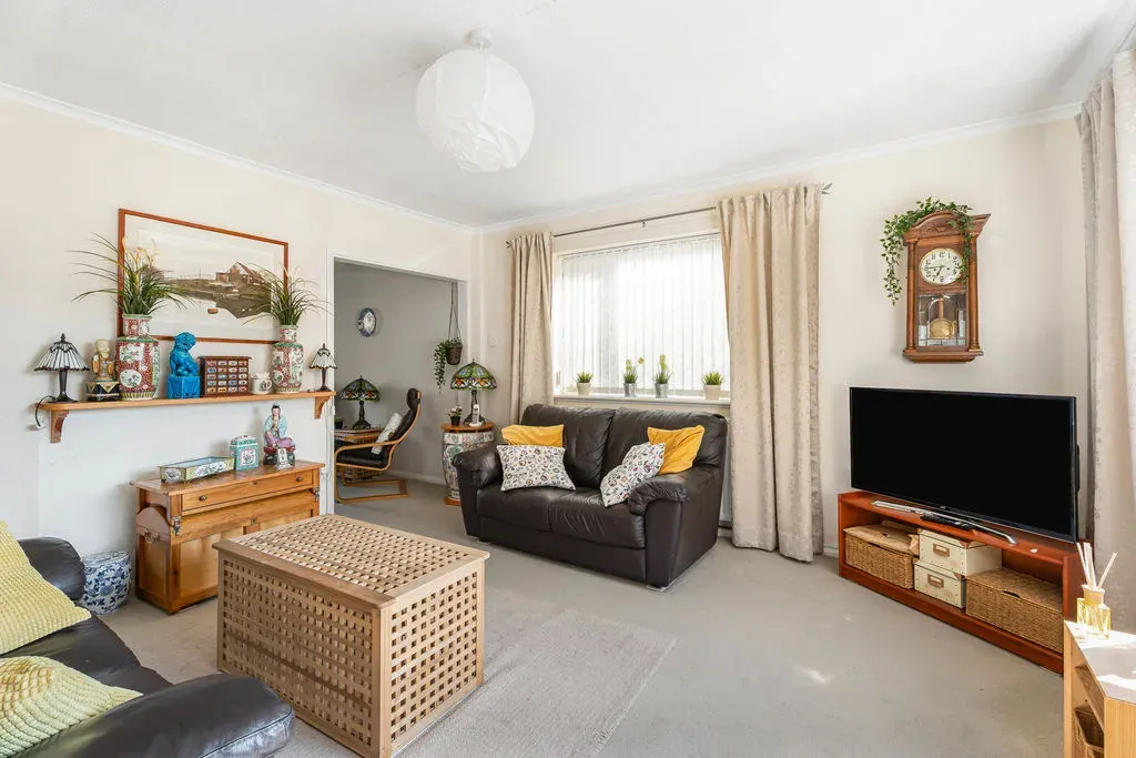 Rickley Lane, Bletchley, Milton Keynes, Buckinghamshire, MK3 6BT, photo 12