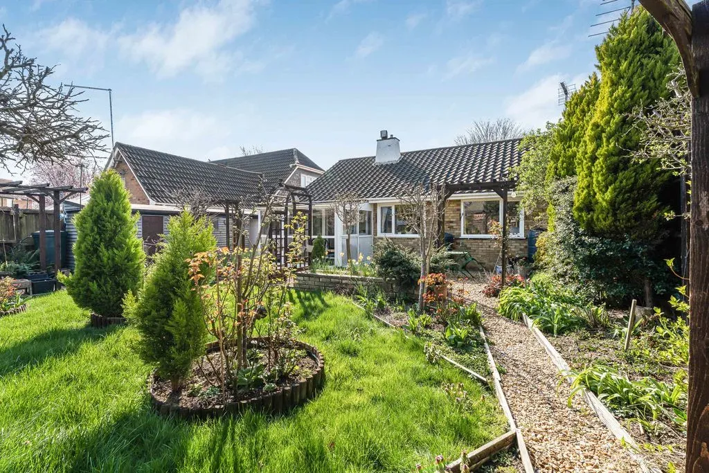 Rickley Lane, Bletchley, Milton Keynes, Buckinghamshire, MK3 6BT, photo 17