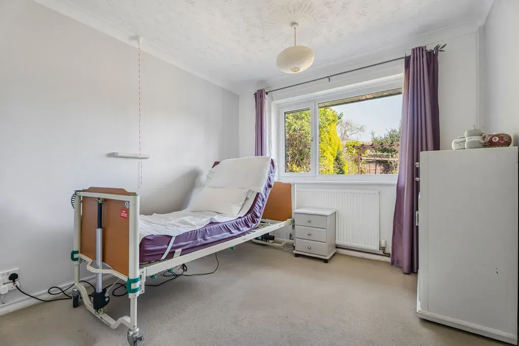 Rickley Lane, Bletchley, Milton Keynes, Buckinghamshire, MK3 6BT, photo 9