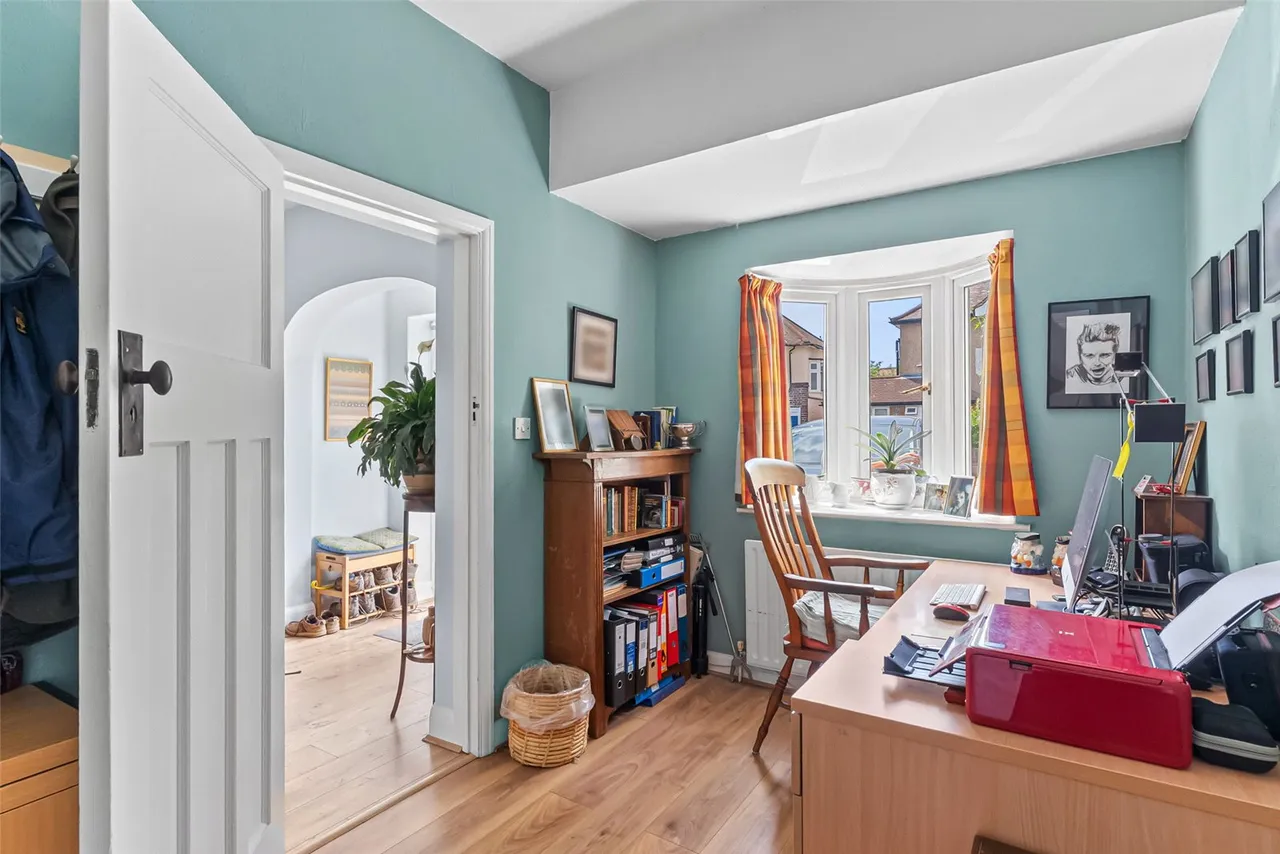 Blandford Avenue, Twickenham, TW2 6HS, photo 8