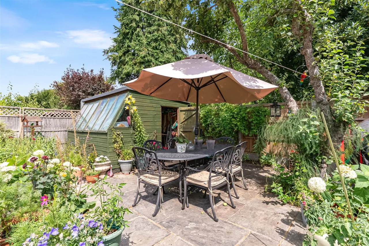 Blandford Avenue, Twickenham, TW2 6HS, photo 11