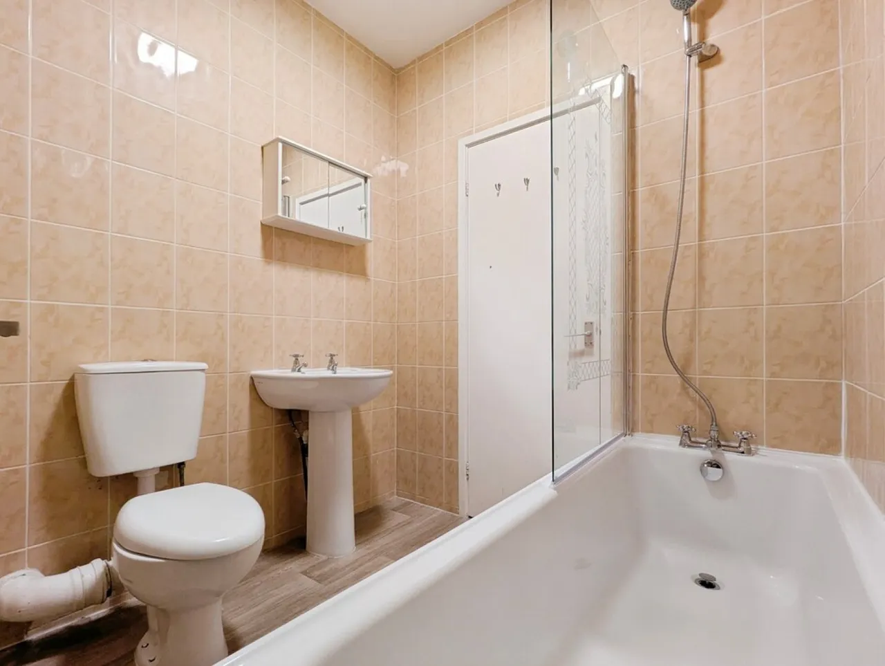 Cheltenham Parade, Harrogate, HG1, photo 7