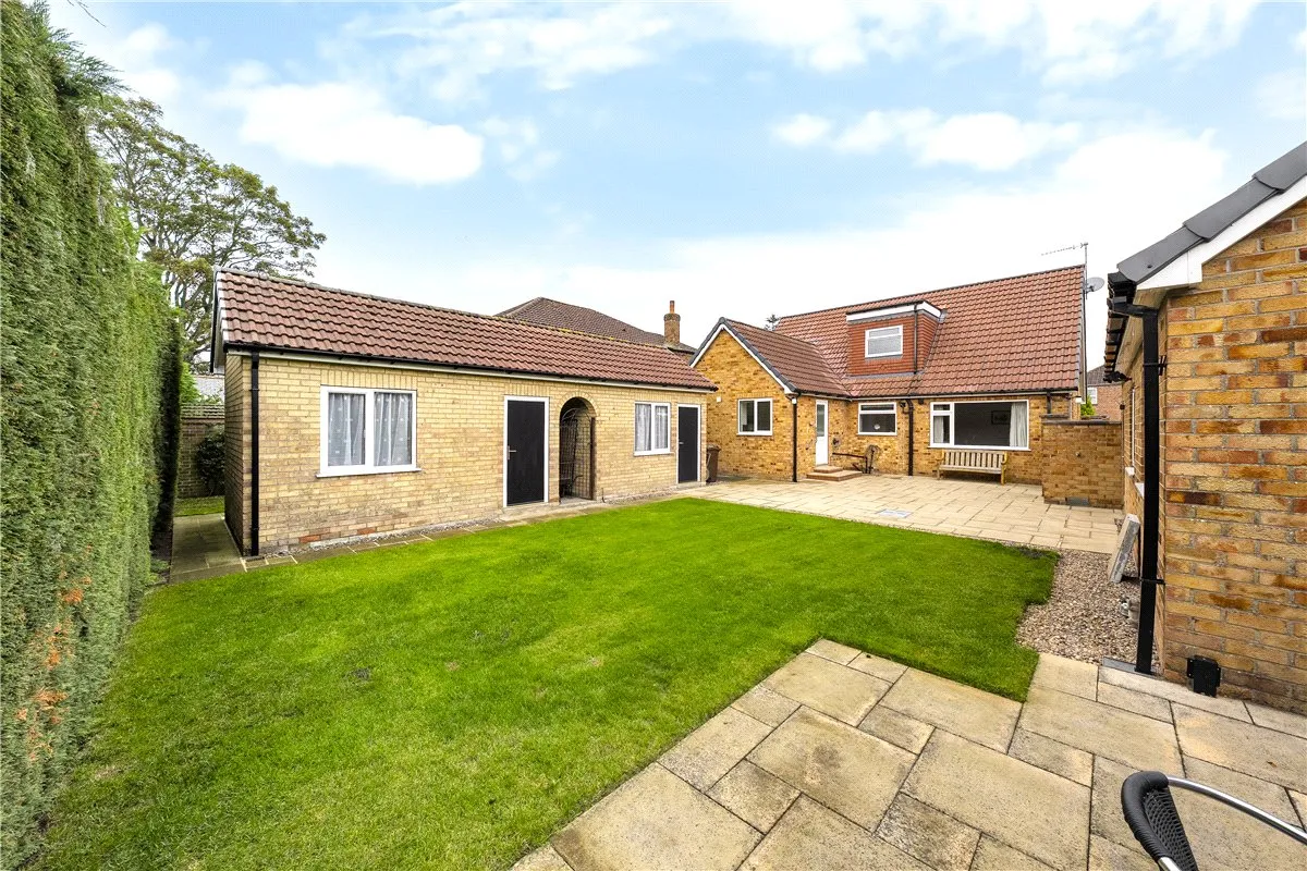 Town Street, Hayton, YO42, photo 21