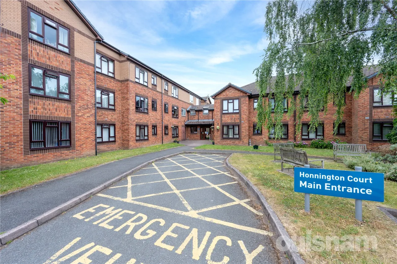 1 bed flat for sale — Manor House Close, Weoley Castle, Birmingham, B29 5LA