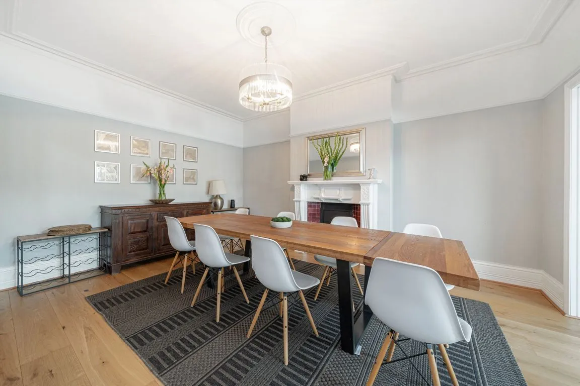 Curzon Road, Weybridge, KT13, photo 6