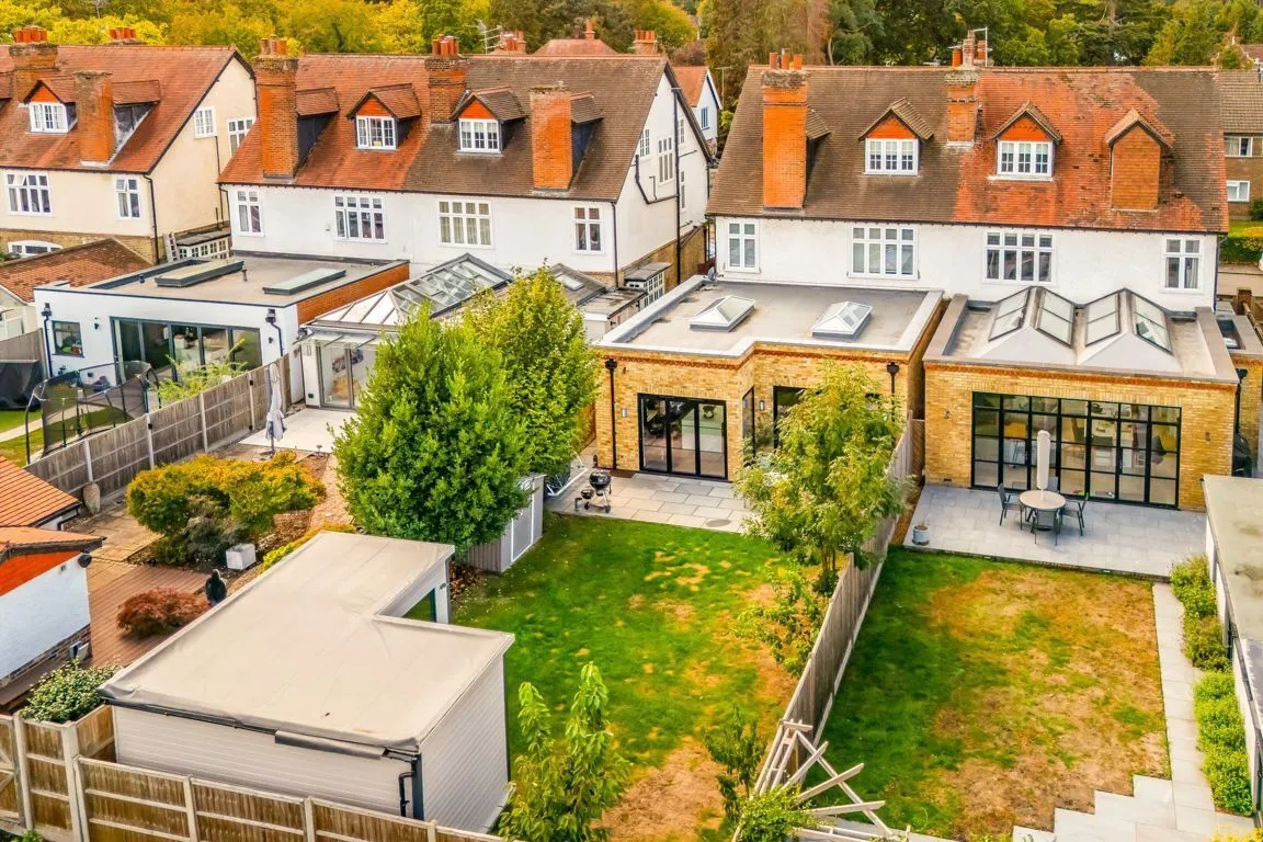 Curzon Road, Weybridge, KT13, photo 12