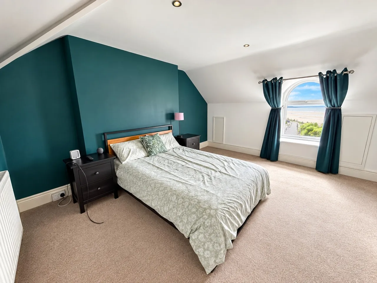 The Esplanade, Burnham-On-Sea, TA8, photo 17