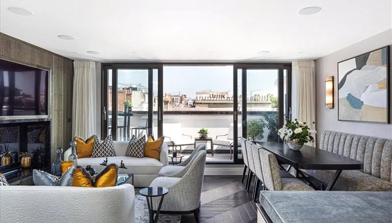 3 bed flat to rent, Prince of Wales Terrace, London, W8
