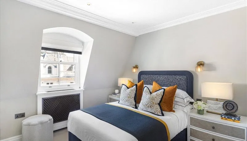 Prince of Wales Terrace, London, W8, photo 4