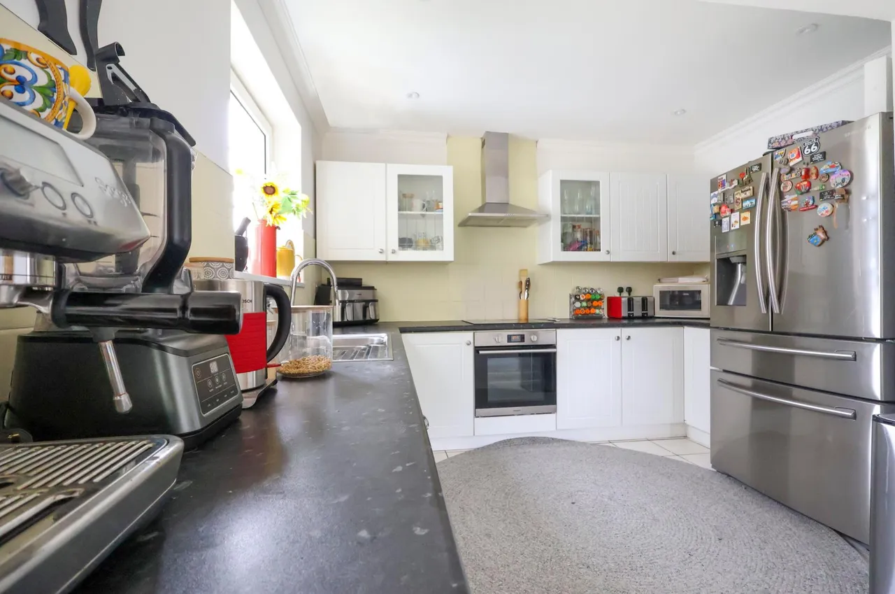 Castles Close, Stotfold, photo 8