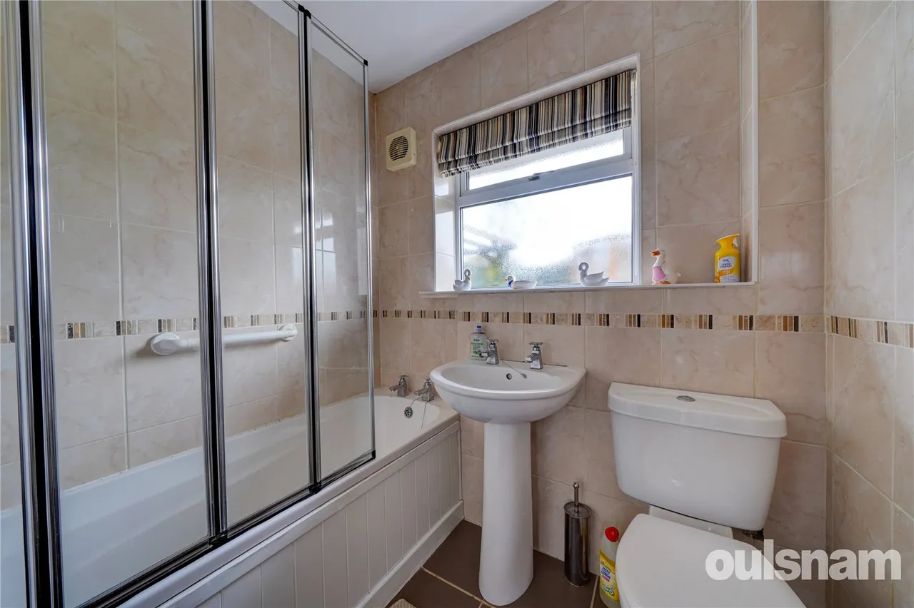Witton Avenue, Droitwich, Worcestershire, WR9 8NX, photo 6