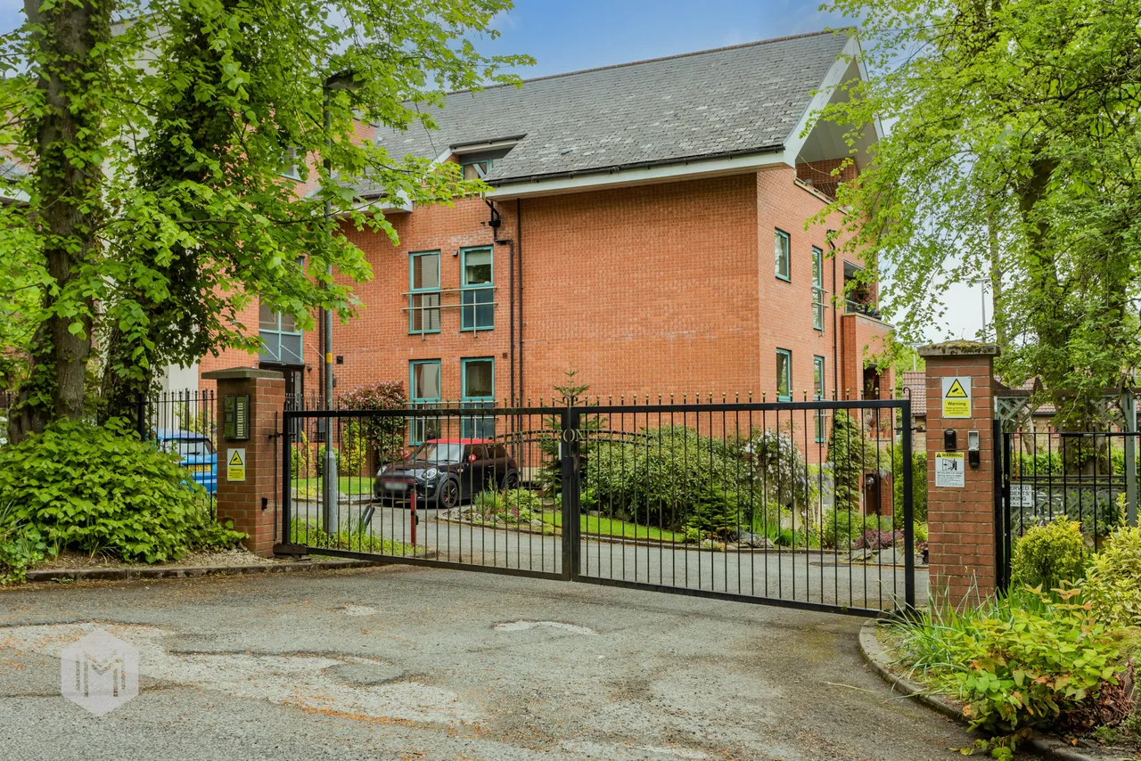 Palmerstones Court, Bolton, BL1 5GT, photo 24