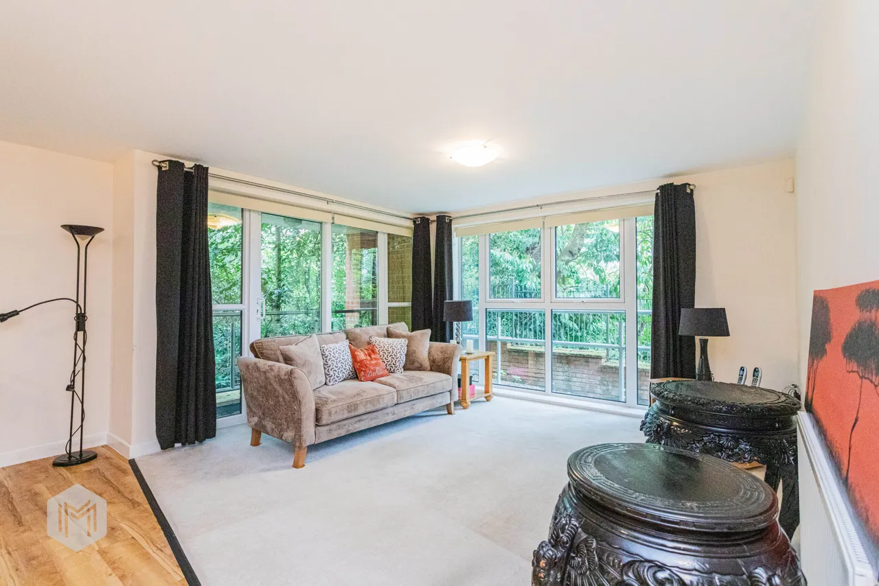 Palmerstones Court, Bolton, BL1 5GT, photo 6