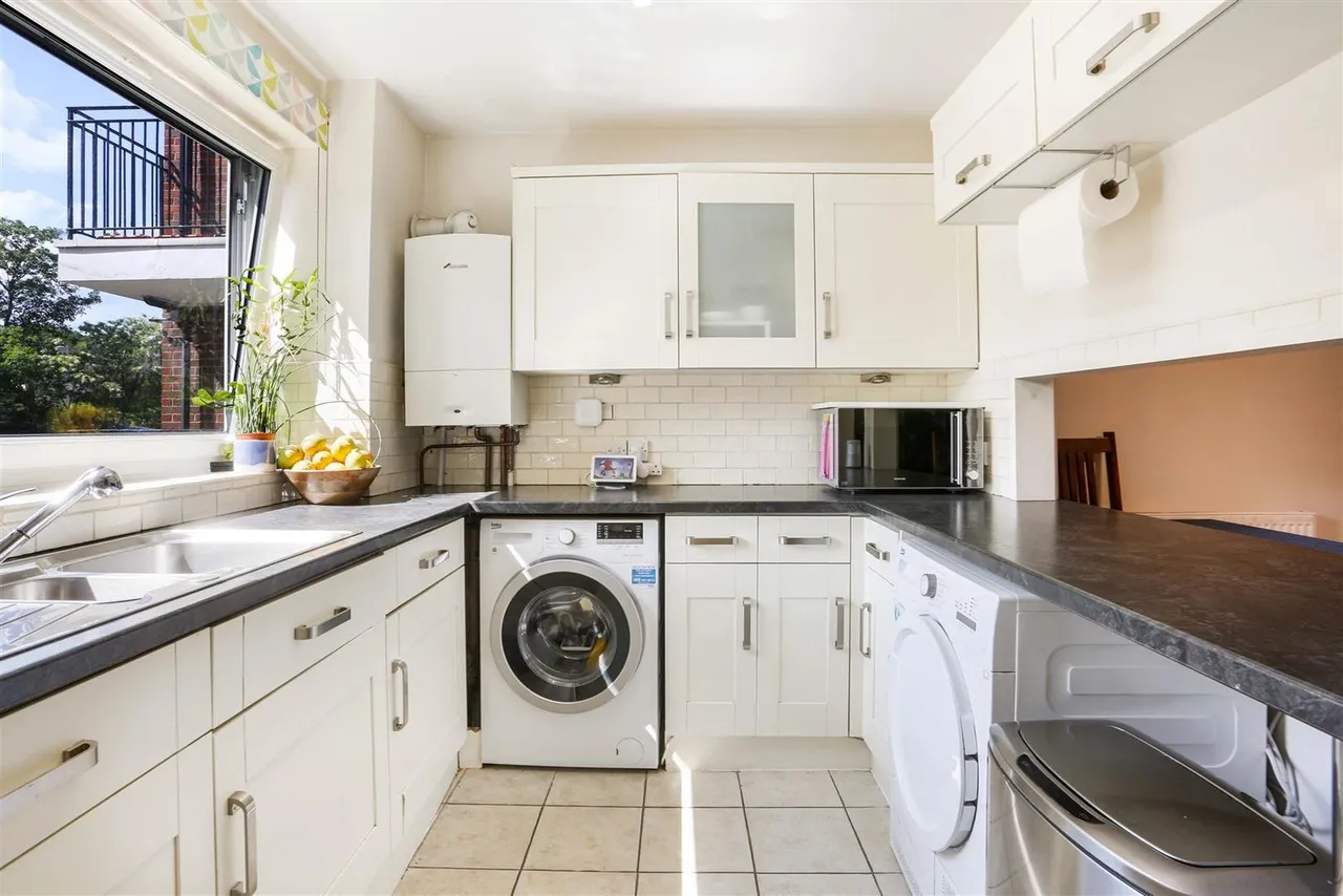 Brighton Road, Sutton, SM2 5JQ, photo 7