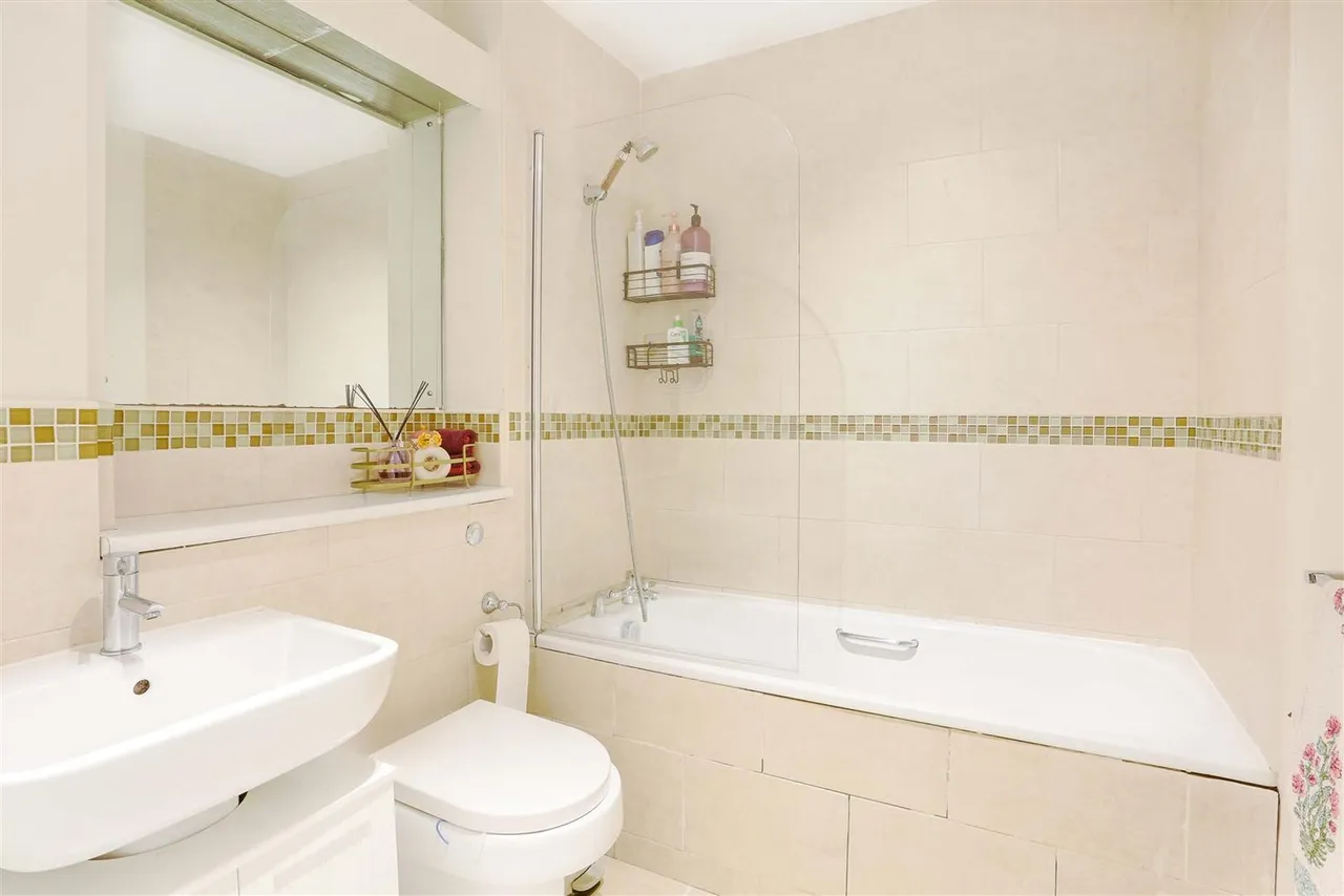 Brighton Road, Sutton, SM2 5JQ, photo 14