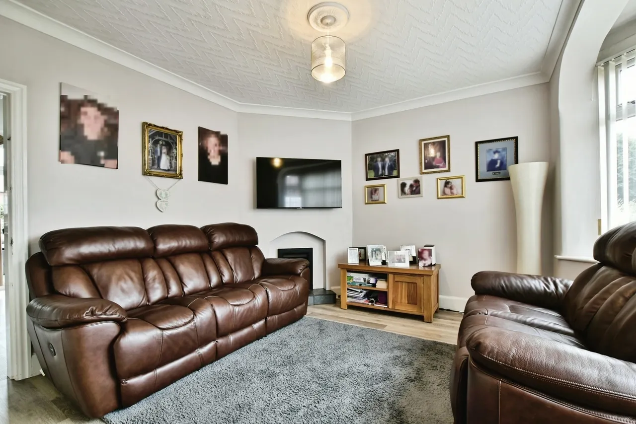 Neville Street, Stockport, SK7, photo 2