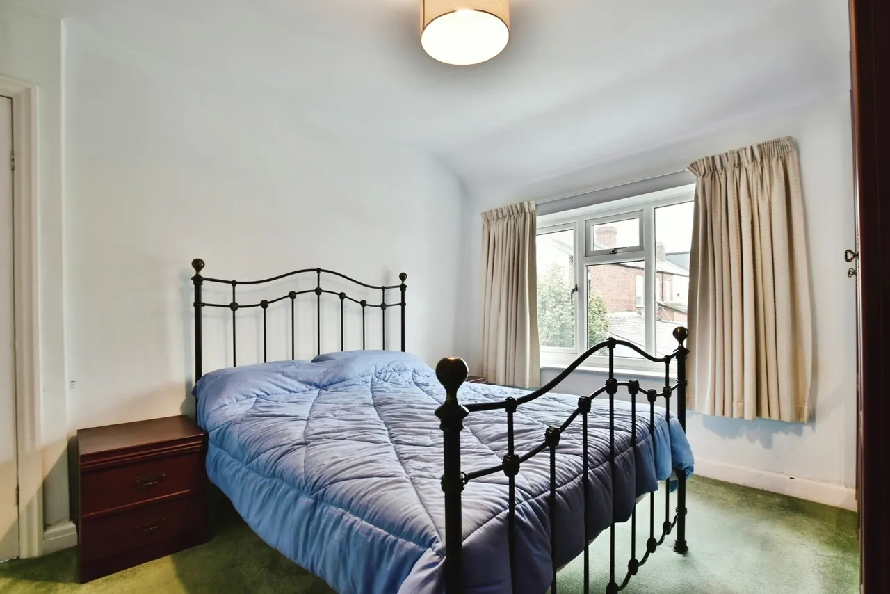 Neville Street, Stockport, SK7, photo 9