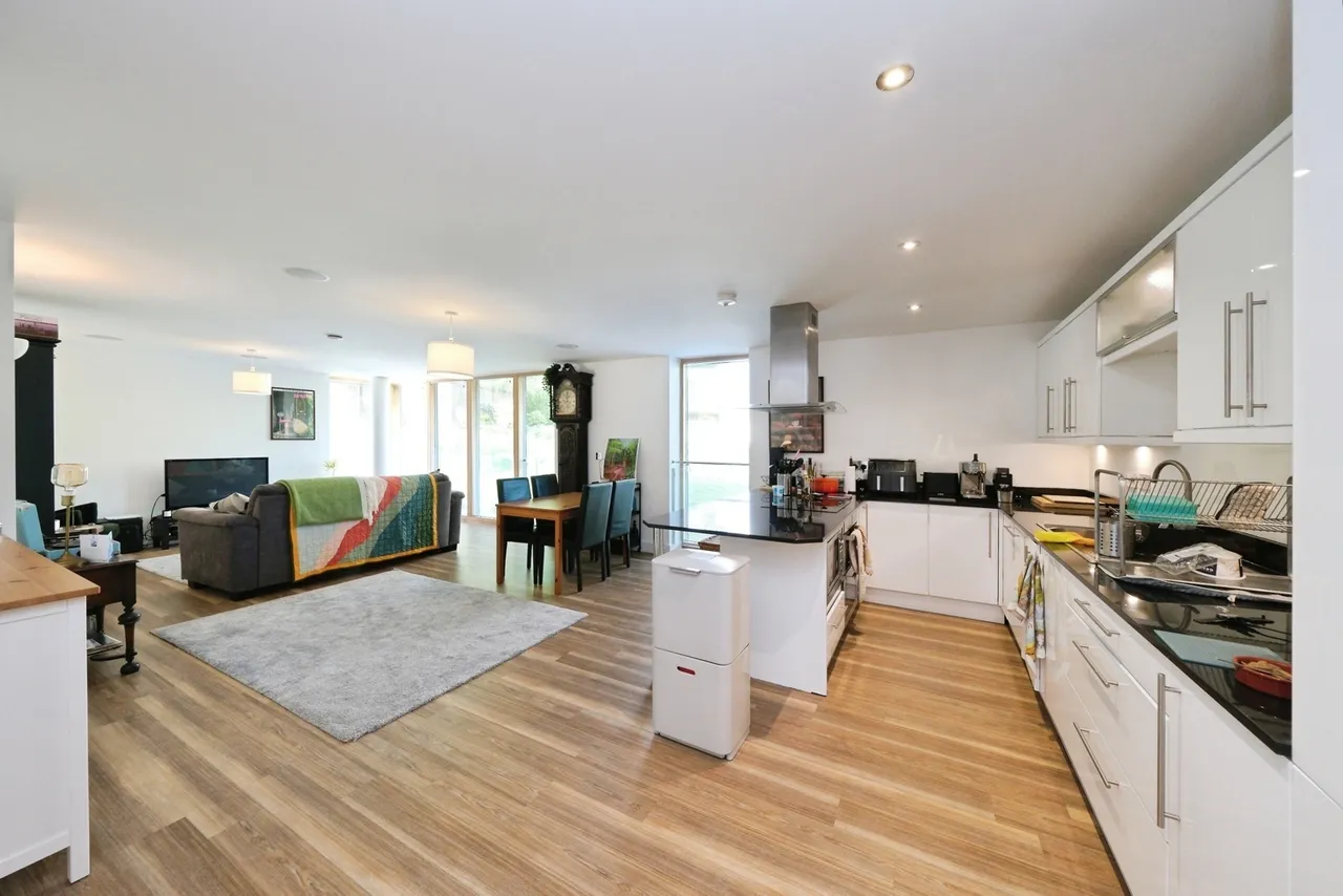 Riverdale Road, Sheffield, South Yorkshire, S10, photo 22