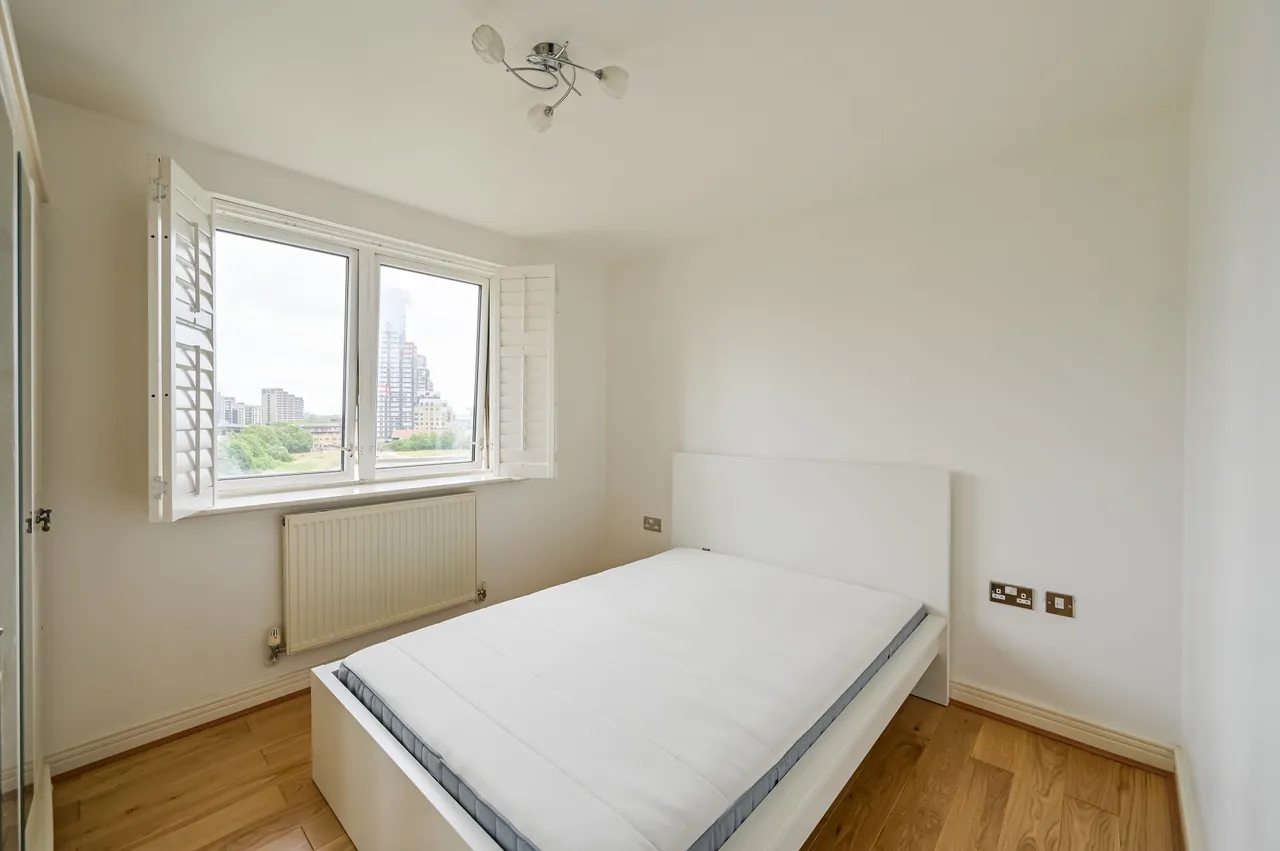 London, E14, photo 4