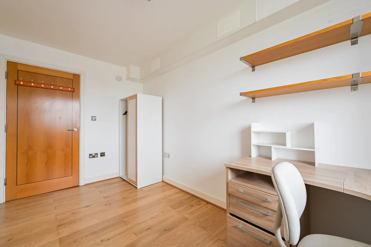 London, E14, photo 10