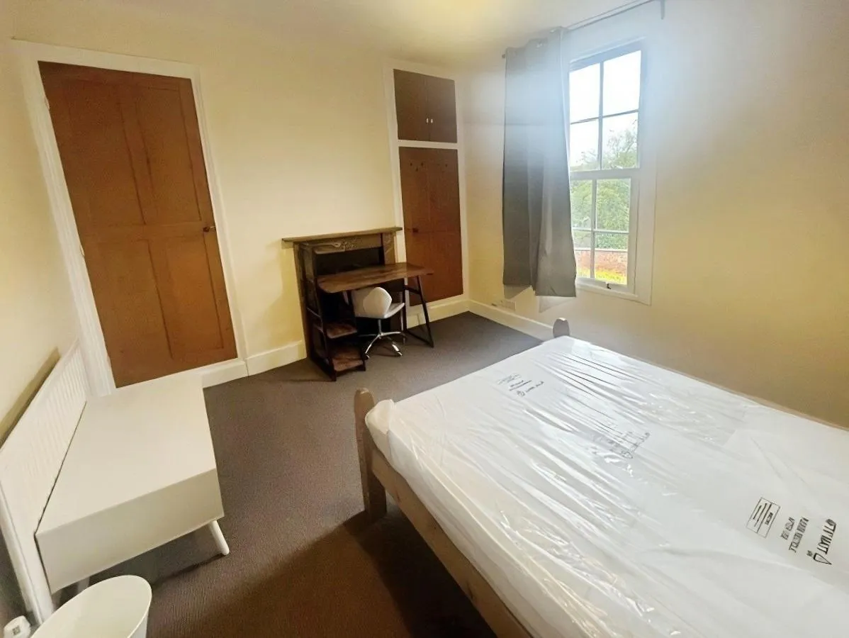 Cromwell Street, Radford Nottingham, NG7, photo 5