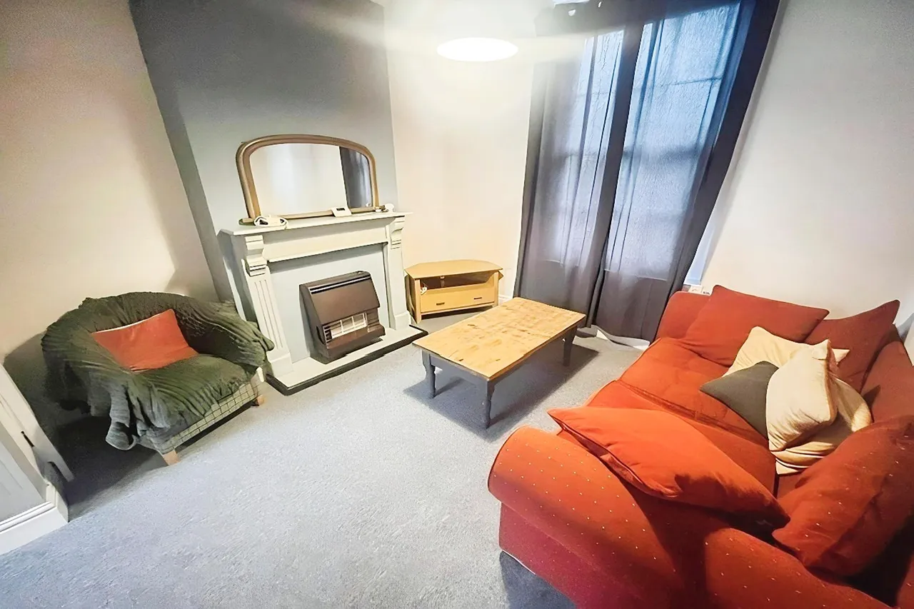 Cromwell Street, Radford Nottingham, NG7, photo 4