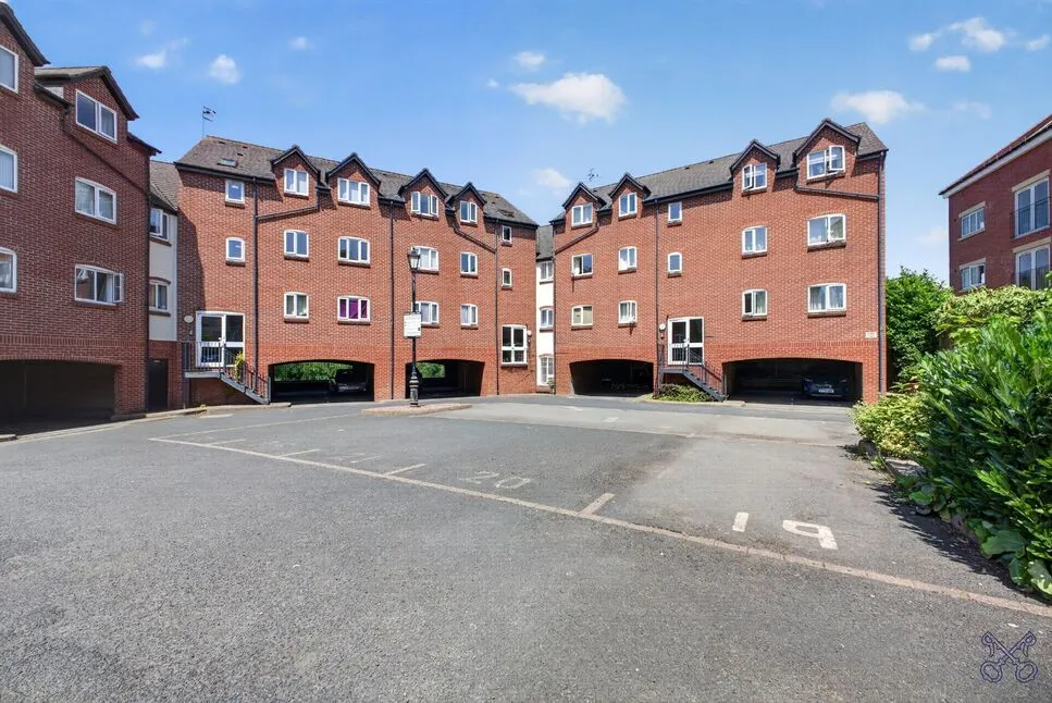 Mortimers Quay, Evesham, WR11, photo 9