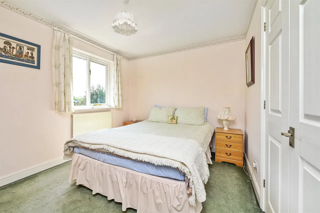 Milton Grange, Ash Vale, Guildford, Surrey, GU12 5DU, photo 8