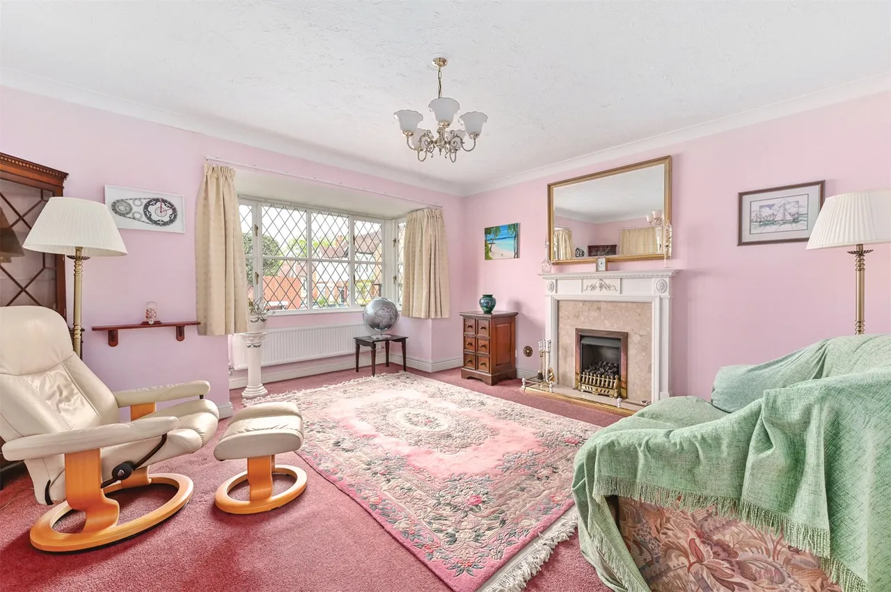 Milton Grange, Ash Vale, Guildford, Surrey, GU12 5DU, photo 3