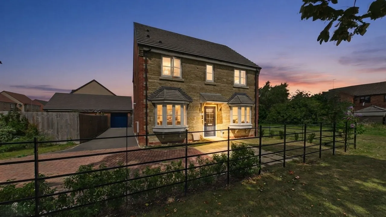 Harrier Way, MARKET DEEPING, PE6, photo 22