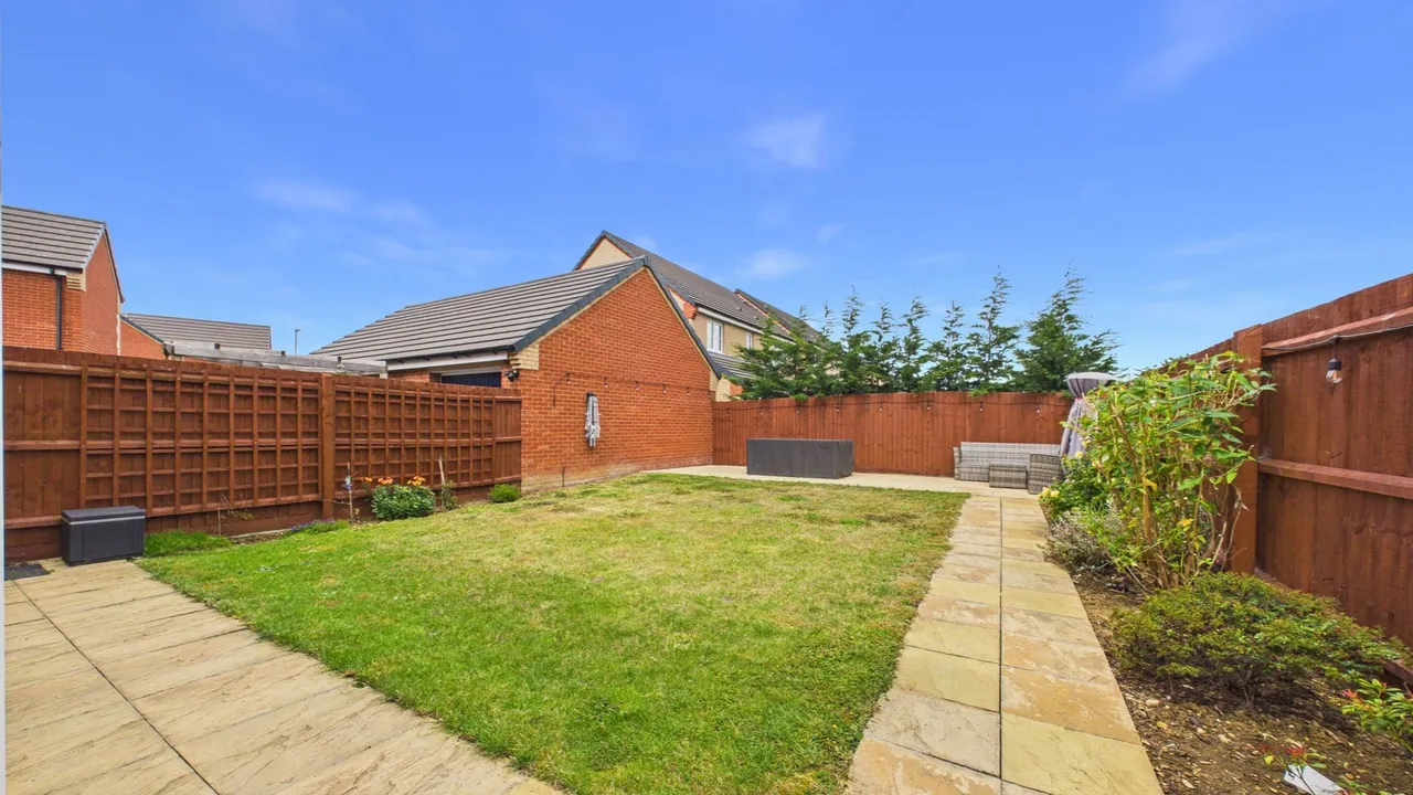 Harrier Way, MARKET DEEPING, PE6, photo 21