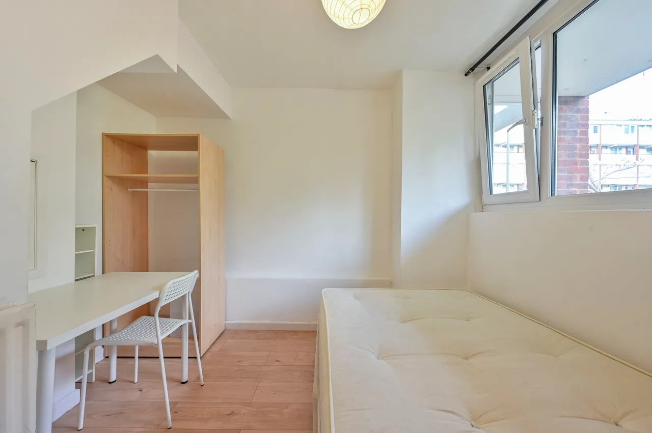 87 Ibsley Gardens, London, photo 5