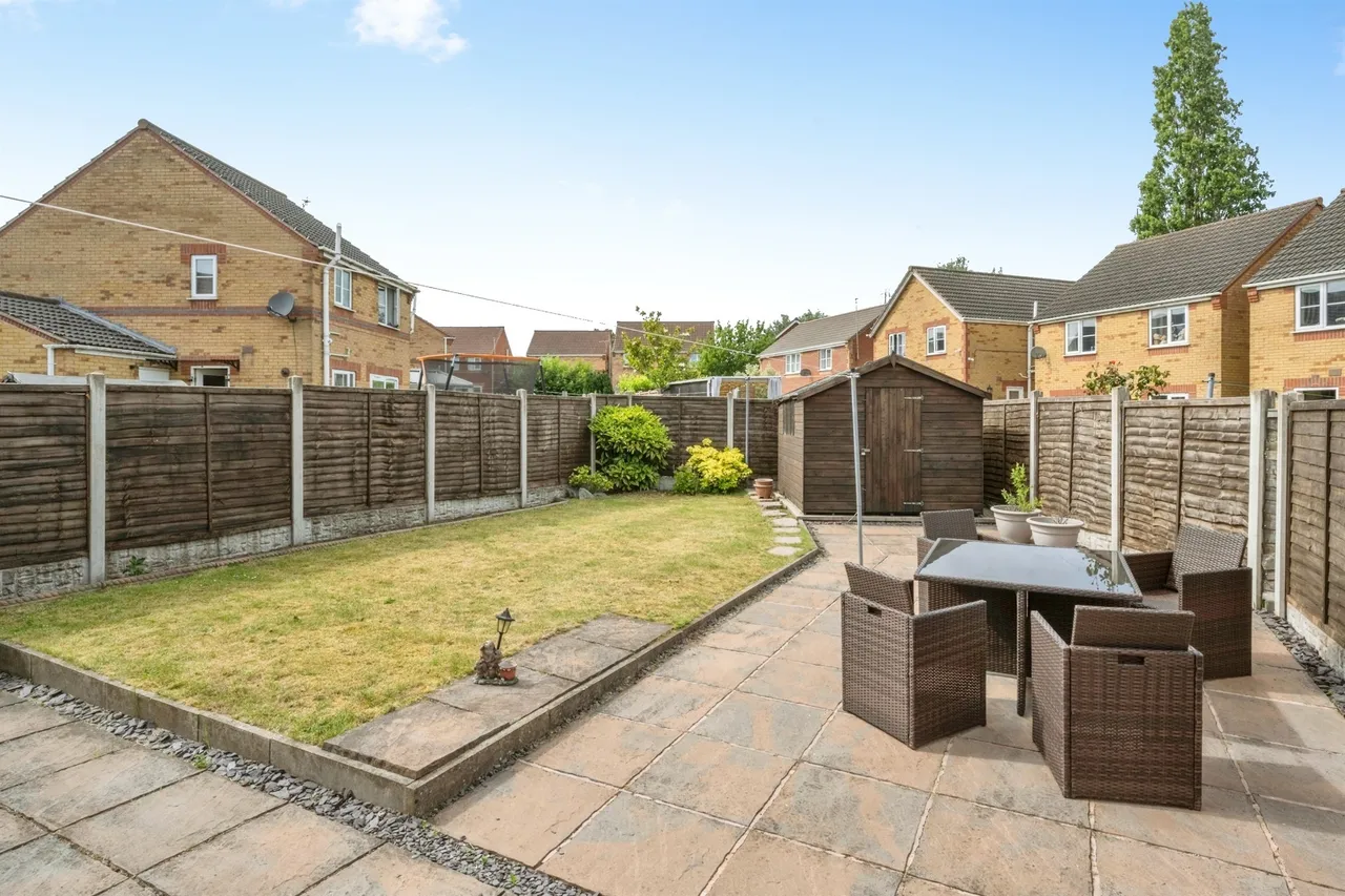 Gloucester Court, Scunthorpe, DN15, photo 13