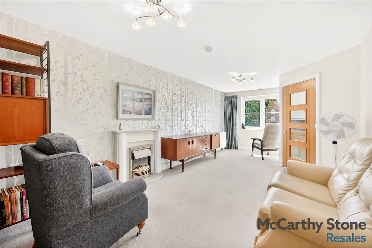 Stafford Street, Newport, TF10, photo 2