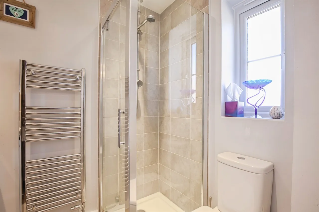 Town Wood Close, Lindfield, RH16, photo 10