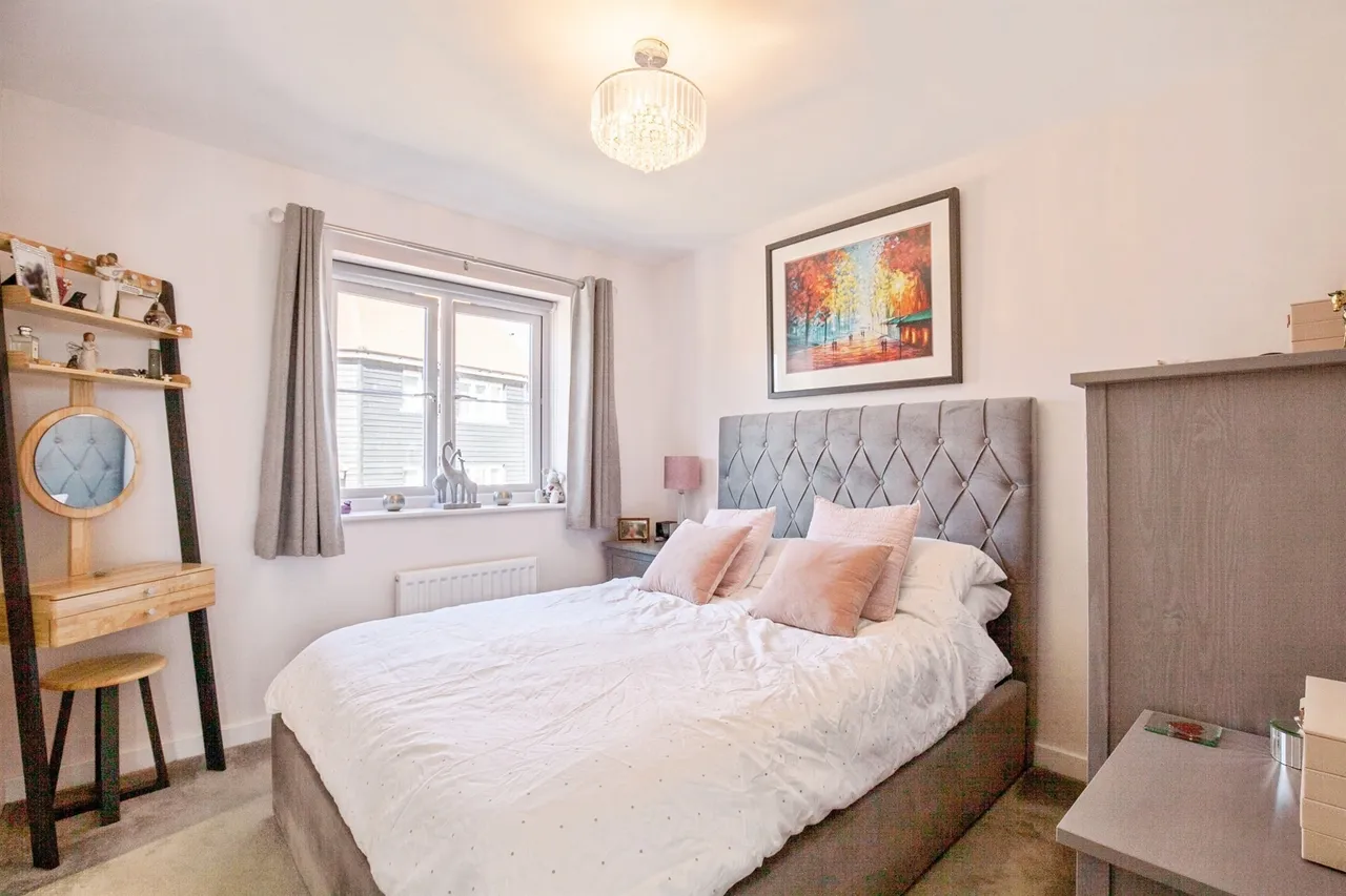 Town Wood Close, Lindfield, RH16, photo 9