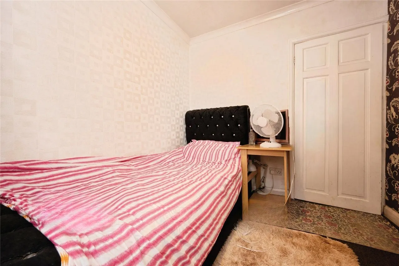 Runley Road, Luton, Bedfordshire, LU1, photo 11