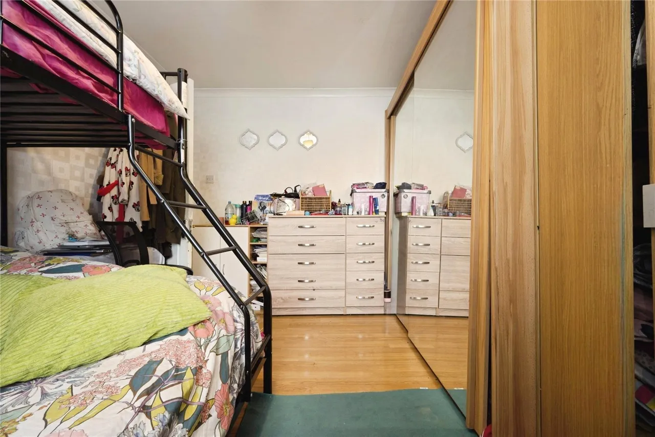 Runley Road, Luton, Bedfordshire, LU1, photo 10