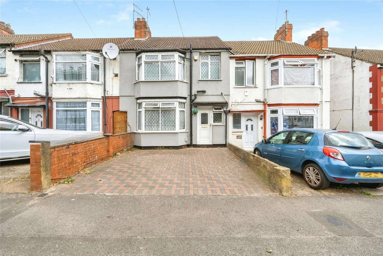 3 bed house for sale — Runley Road, Luton, Bedfordshire, LU1