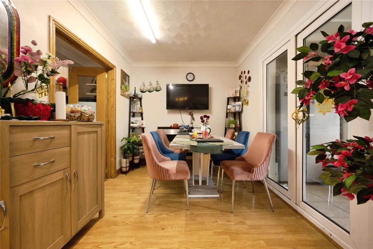 Runley Road, Luton, Bedfordshire, LU1, photo 3