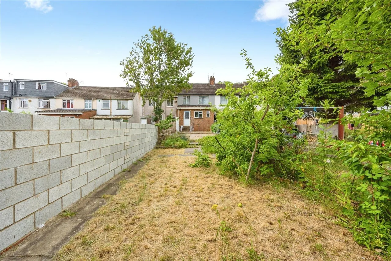 Runley Road, Luton, Bedfordshire, LU1, photo 17