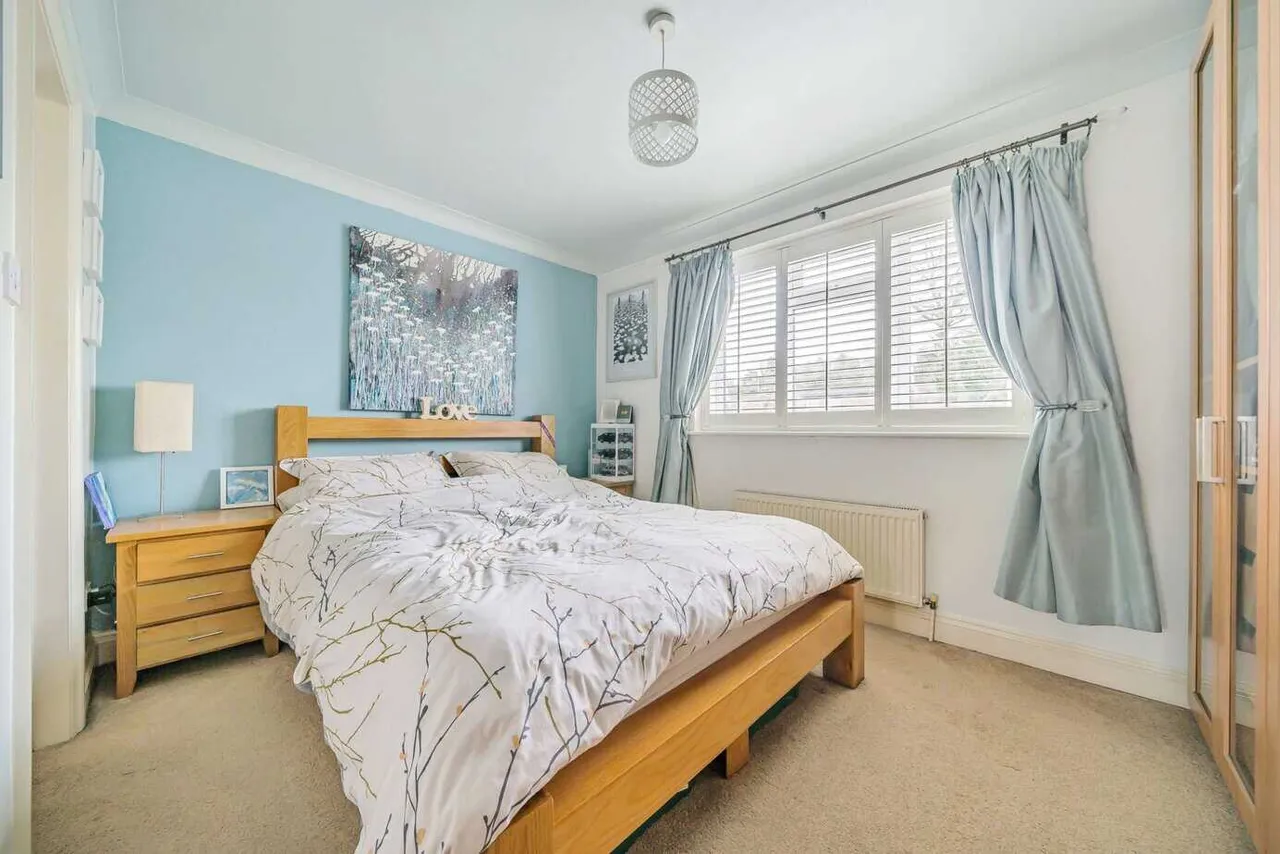 St John's Road, Woking, GU21, photo 10