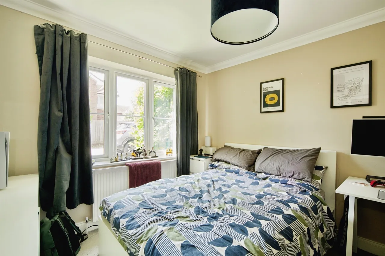 Mandeville Close, Broxbourne, photo 12