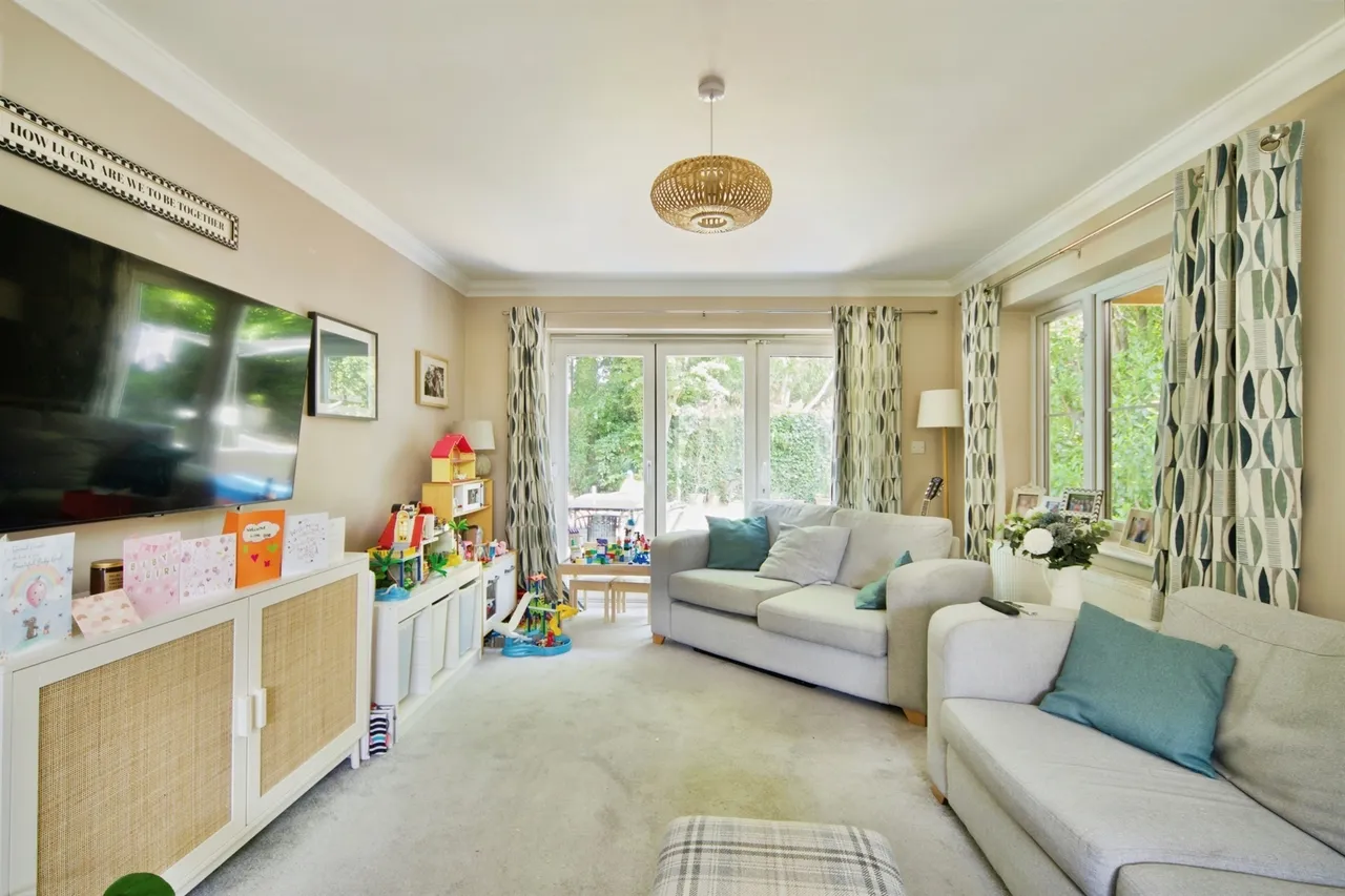 Mandeville Close, Broxbourne, photo 5