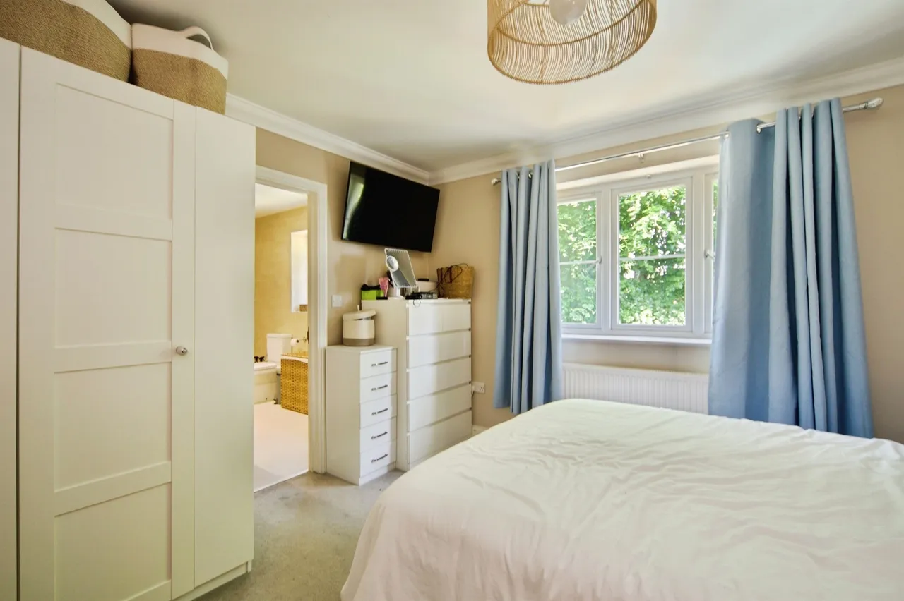 Mandeville Close, Broxbourne, photo 8