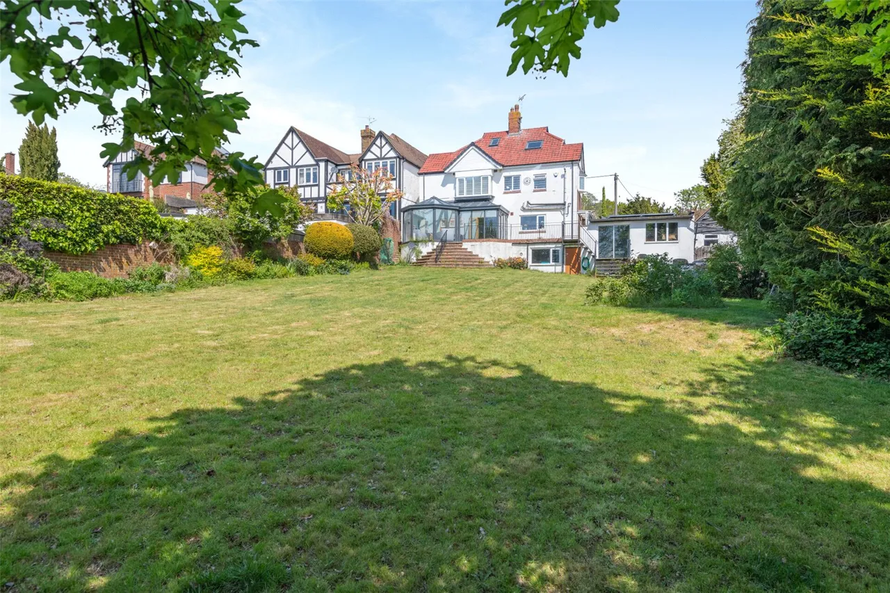 Copperfield Crescent, Higham, ME3, photo 22