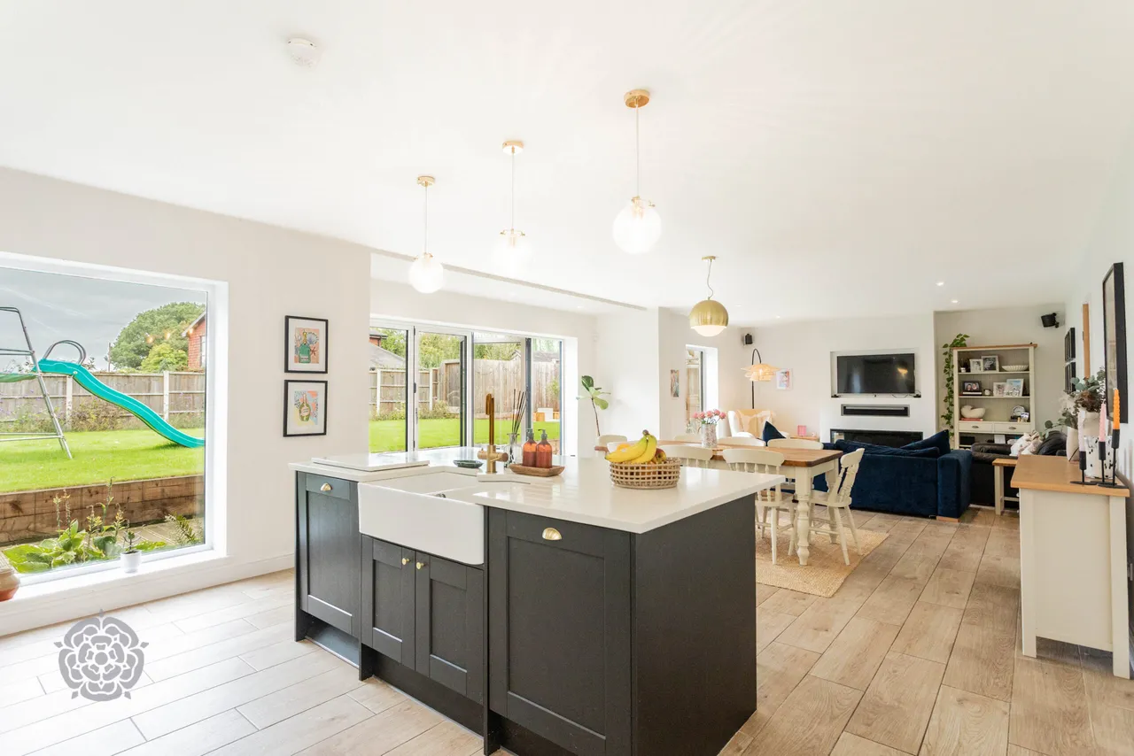 Heath Lane, Croft, Warrington, WA3 7DH, photo 7