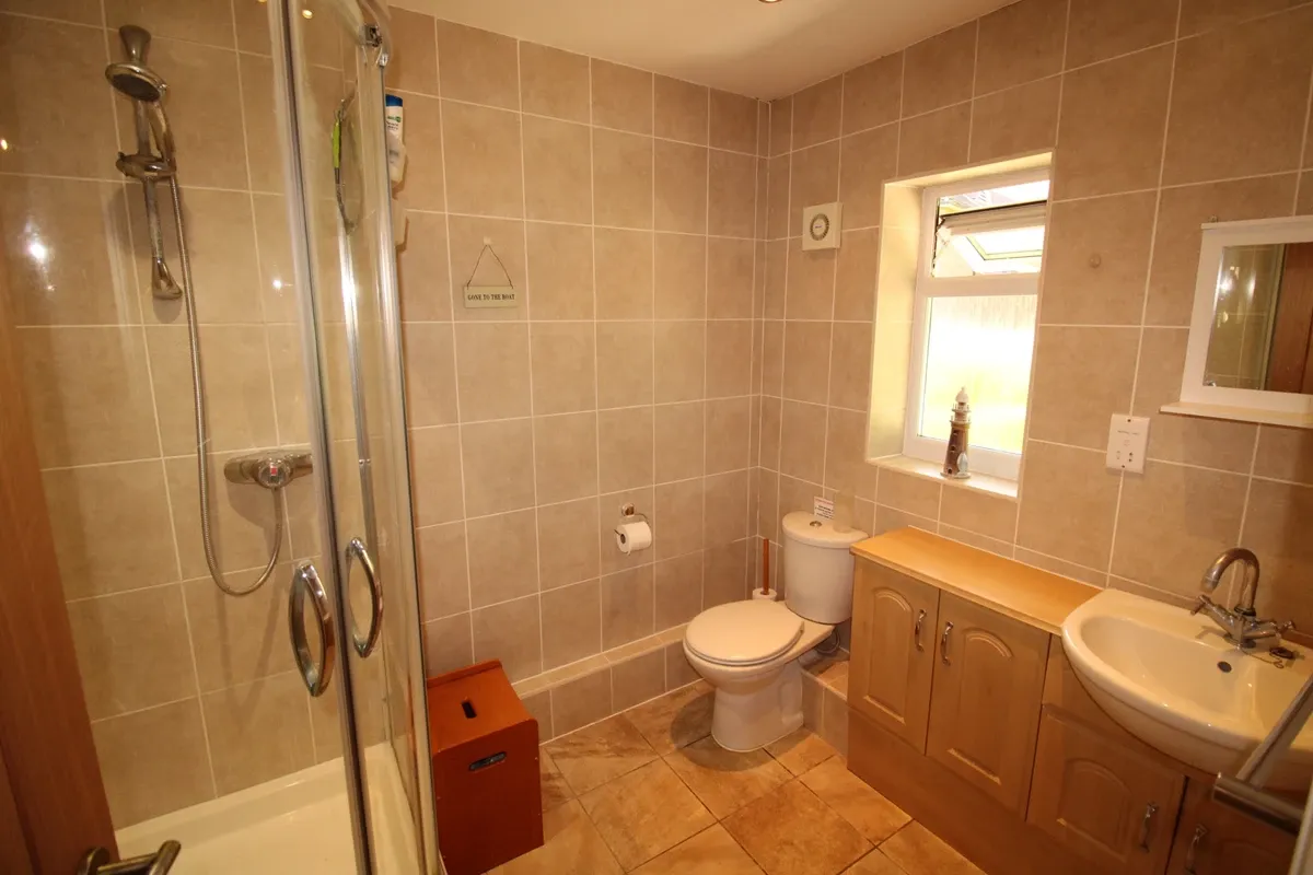 Gay Bowers Road, Danbury, CM3 4JQ, photo 38